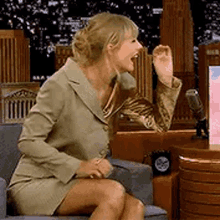 I'm SURE that Taylor Swift found THIS funny.